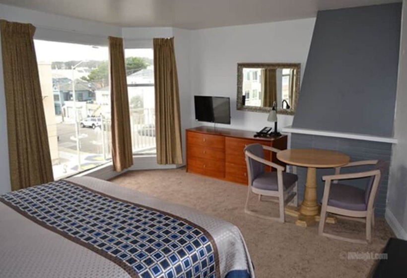 فندق على الطريق Ocean Inn