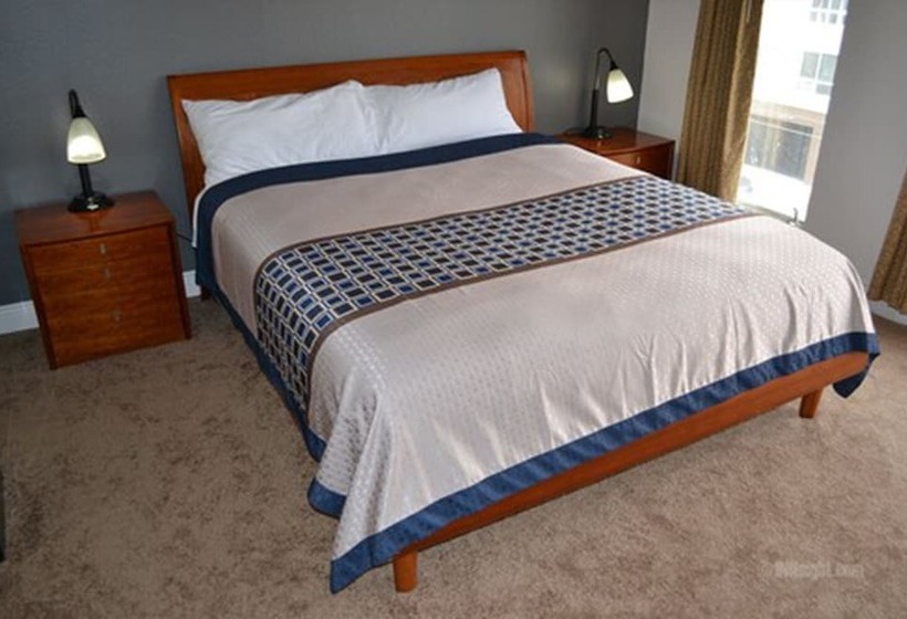 فندق على الطريق Ocean Inn