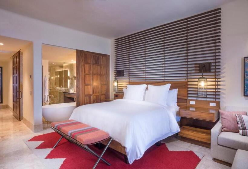 Four Seasons Resort Punta Mita