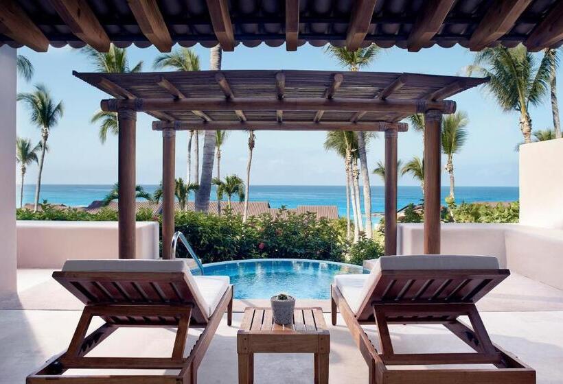 Four Seasons Resort Punta Mita