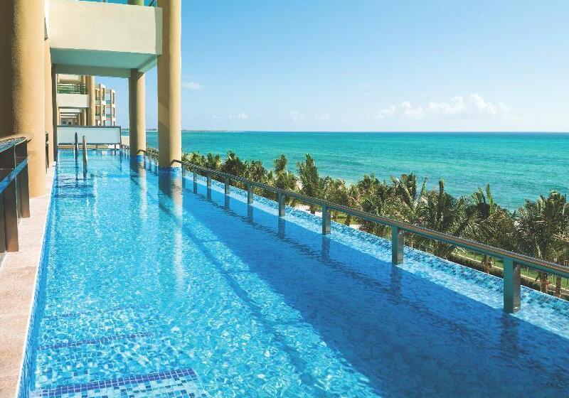 Generations Riviera Maya Family Resort Catamarán, Aqua Nick & More Inclusive