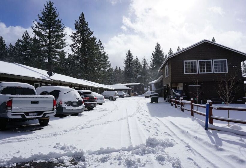 Отель A&a Lake Tahoe Inn