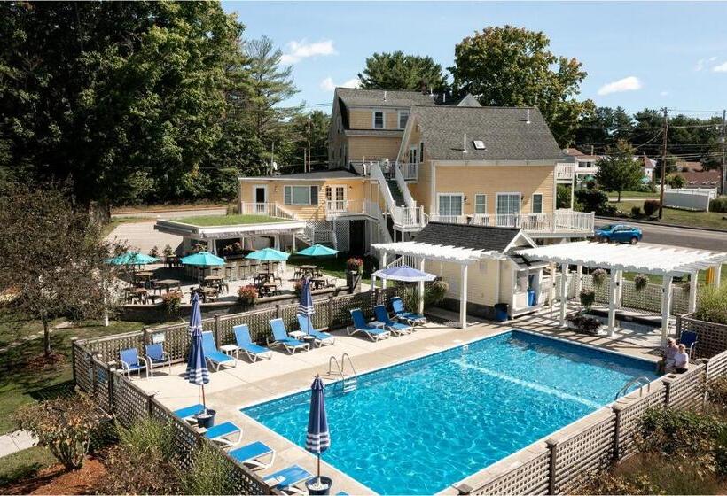 Отель Admiral S Inn Resort