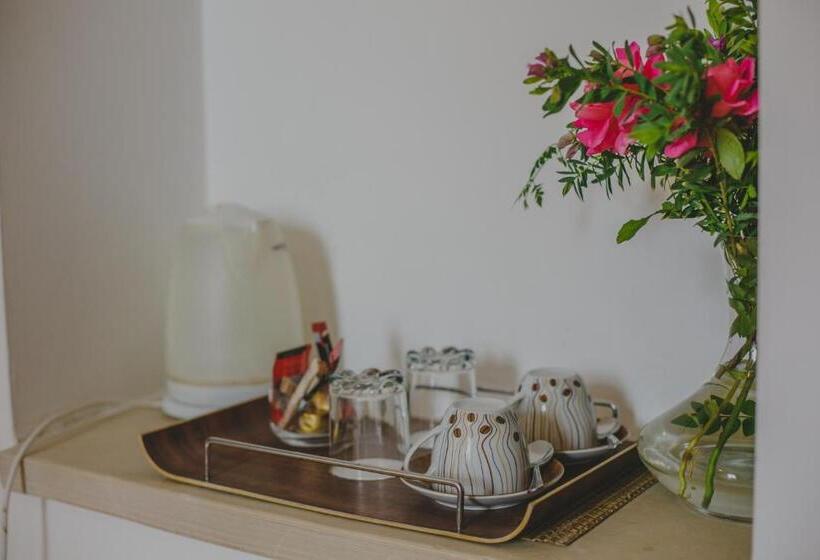 ホテル Alkisti City