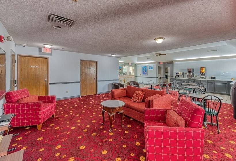 호텔 American Inn And Suites Dundee