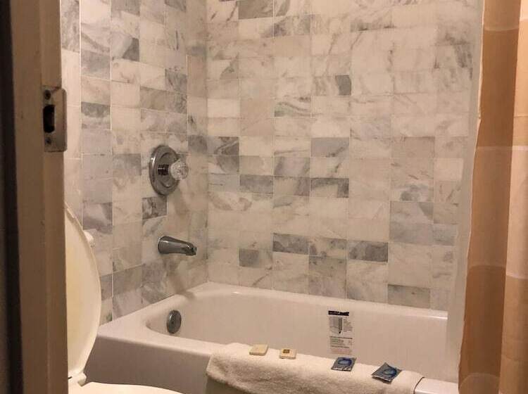 酒店 Americas Best Inn Savannah I 95