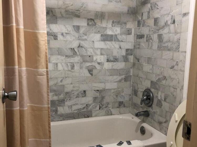 酒店 Americas Best Inn Savannah I 95