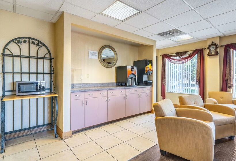 ホテル Americas Best Value Inn Chattanooga N