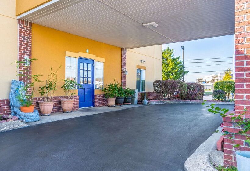 ホテル Americas Best Value Inn Chattanooga N