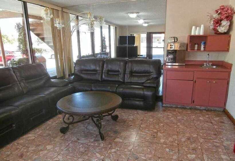 ホテル Americas Best Value Inn Decatur