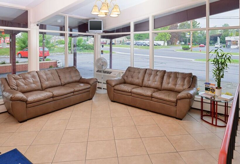 호텔 Americas Best Value Inn Geneva