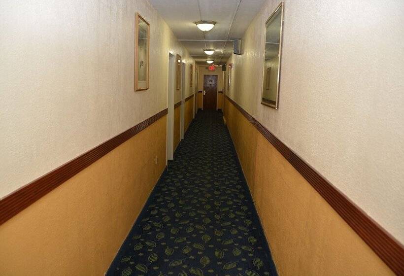 호텔 Americas Best Value Inn Geneva