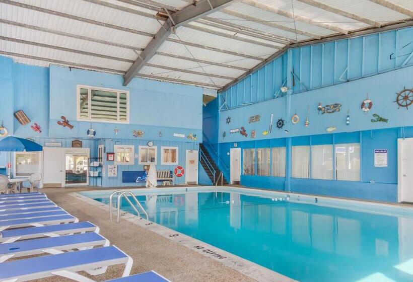 בית מלון כפרי America S Best Value Inn & Suites/hyannis