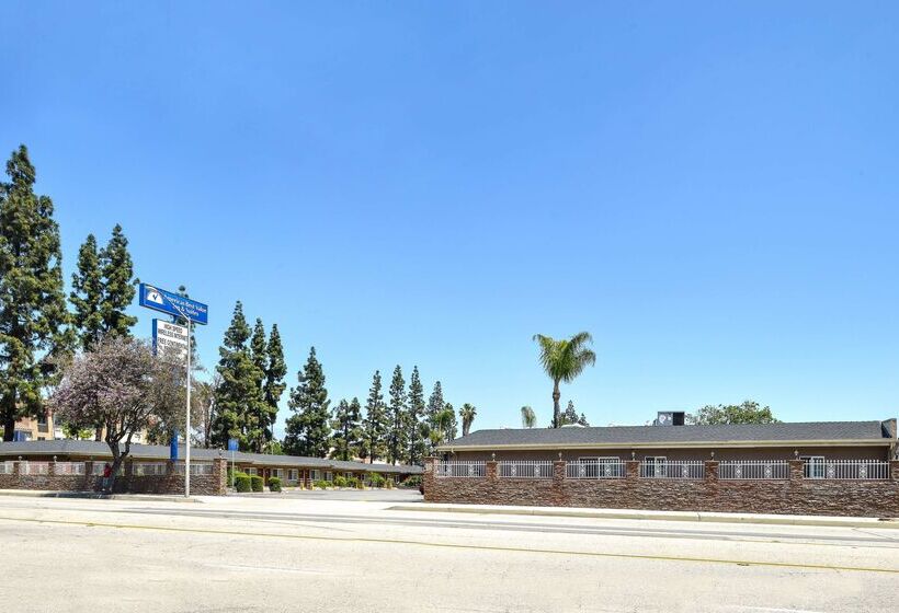 Отель Americas Best Value Inn San Bernardino