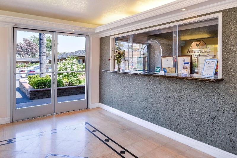 Отель Americas Best Value Inn San Bernardino