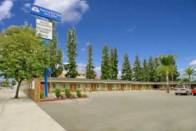Отель Americas Best Value Inn San Bernardino