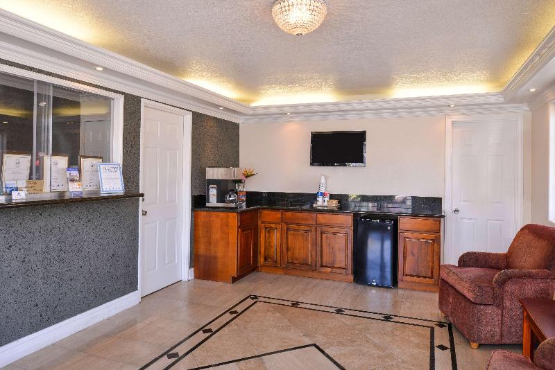 Отель Americas Best Value Inn San Bernardino