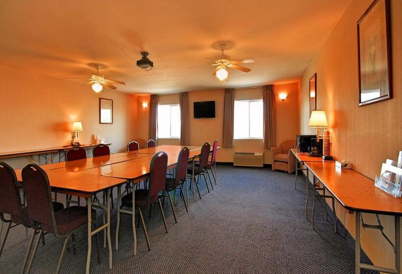 Отель Americas Best Value Inn Westmorland