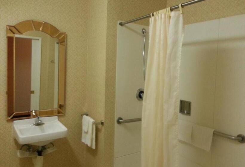 Отель Americas Best Value Inn Westmorland