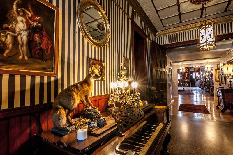 ホテル Amsterdam Castle Ny