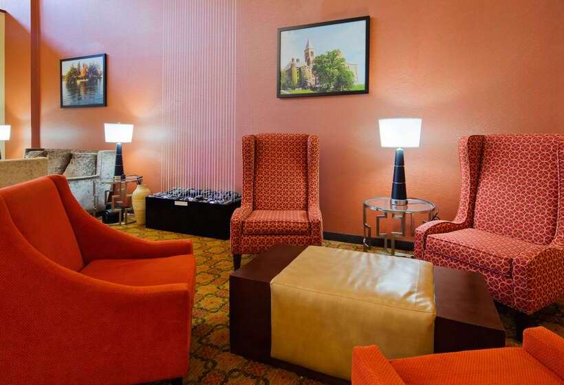 فندق Best Western Plus Finger Lakes Inn & Suites