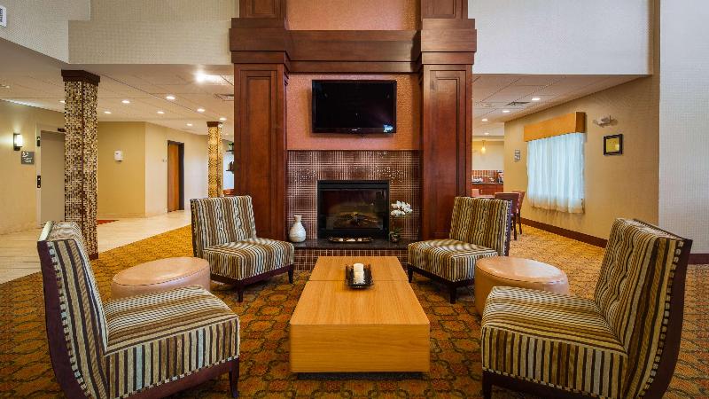 فندق Best Western Plus Finger Lakes Inn & Suites