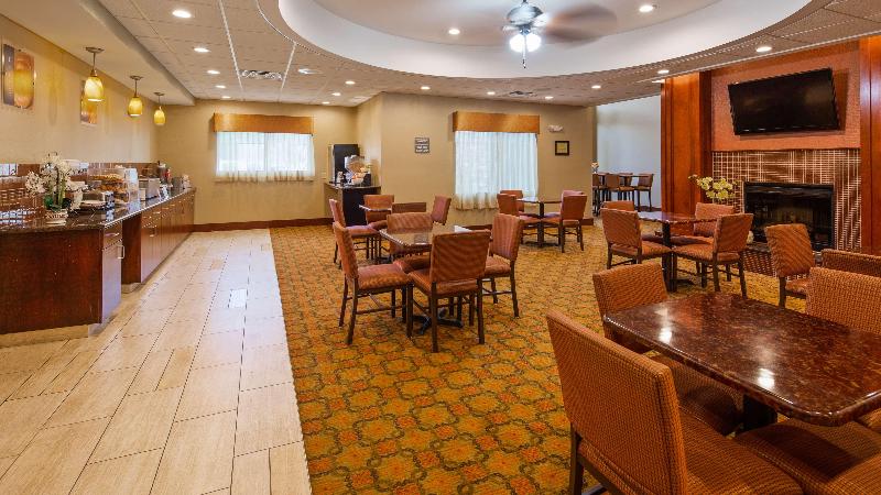فندق Best Western Plus Finger Lakes Inn & Suites