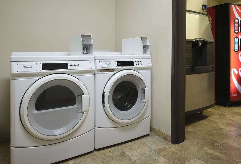 فندق Best Western Plus Tupelo Inn & Suites