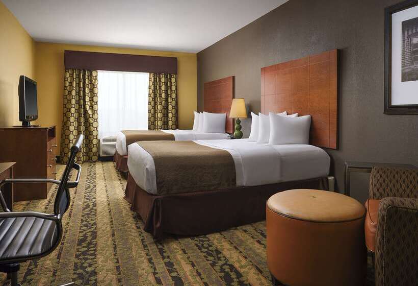 فندق Best Western Plus Tupelo Inn & Suites