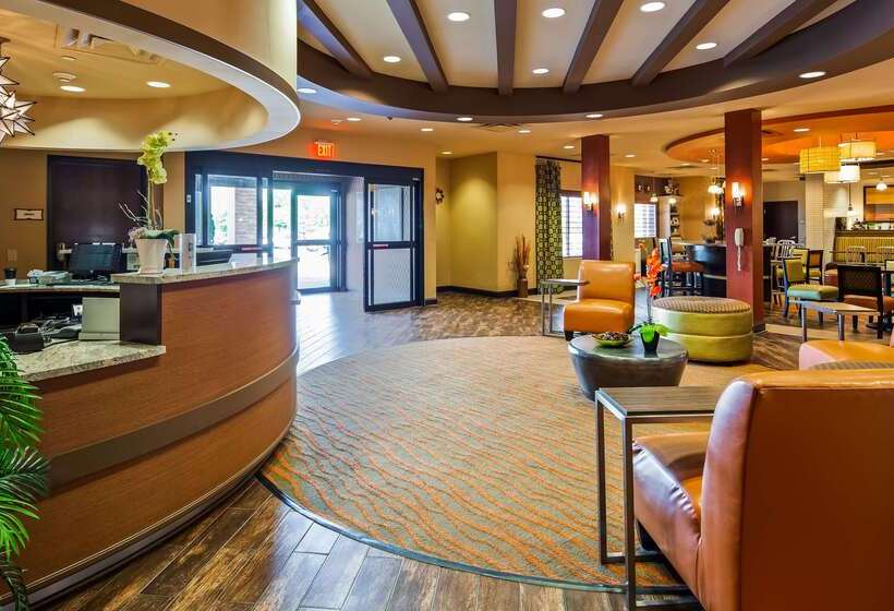 فندق Best Western Plus Tupelo Inn & Suites