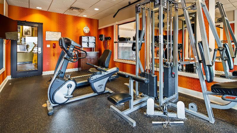 فندق Best Western Plus Tupelo Inn & Suites