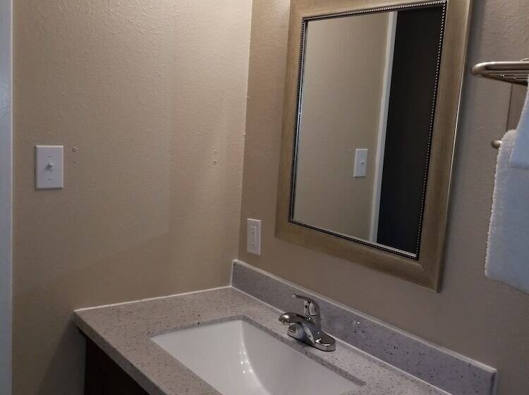 בית מלון כפרי Beverly Lodge