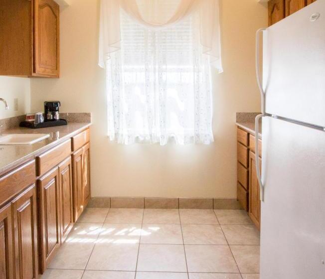 فندق Blue Gate Garden Inn