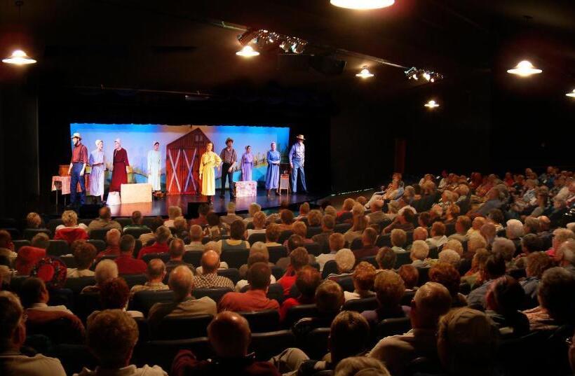 فندق Blue Gate Garden Inn