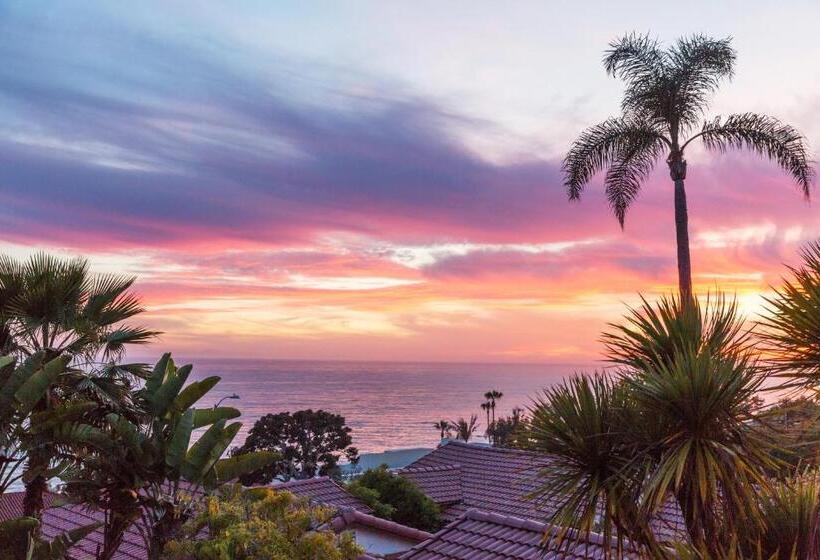 Casa Laguna Hotel & Spa