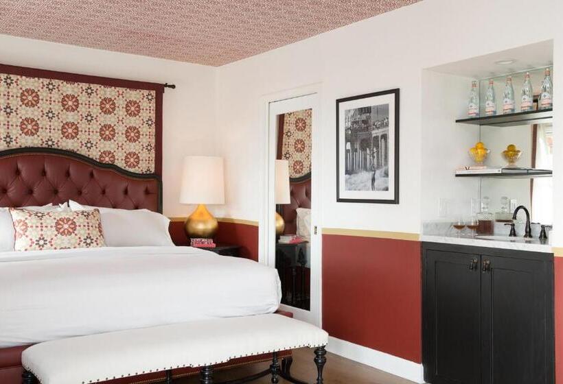 Casa Laguna Hotel & Spa