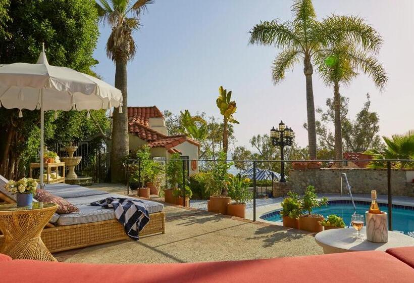 Casa Laguna Hotel & Spa