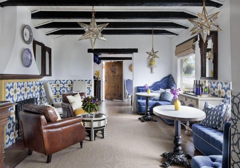 Casa Laguna Hotel & Spa