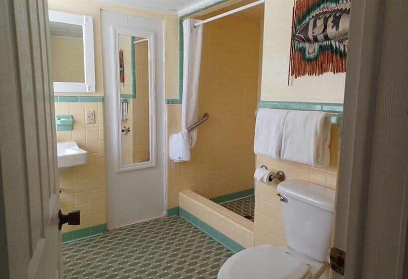 فندق Coconut Cove Resort & Marina