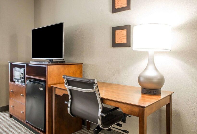 هتل Comfort Inn Hammond I94