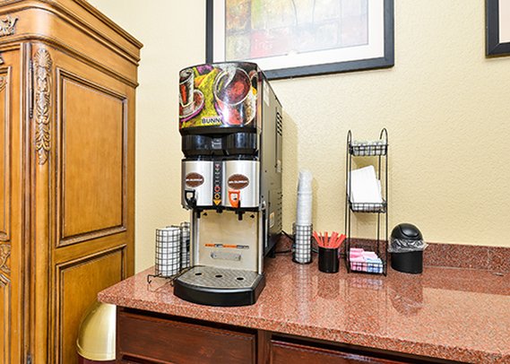 Отель Comfort Inn La Estancia