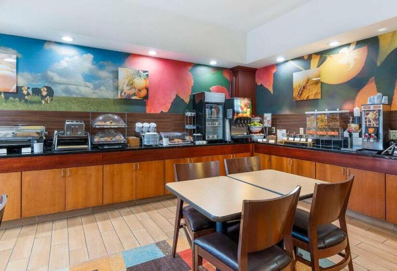 فندق Comfort Inn & Suites