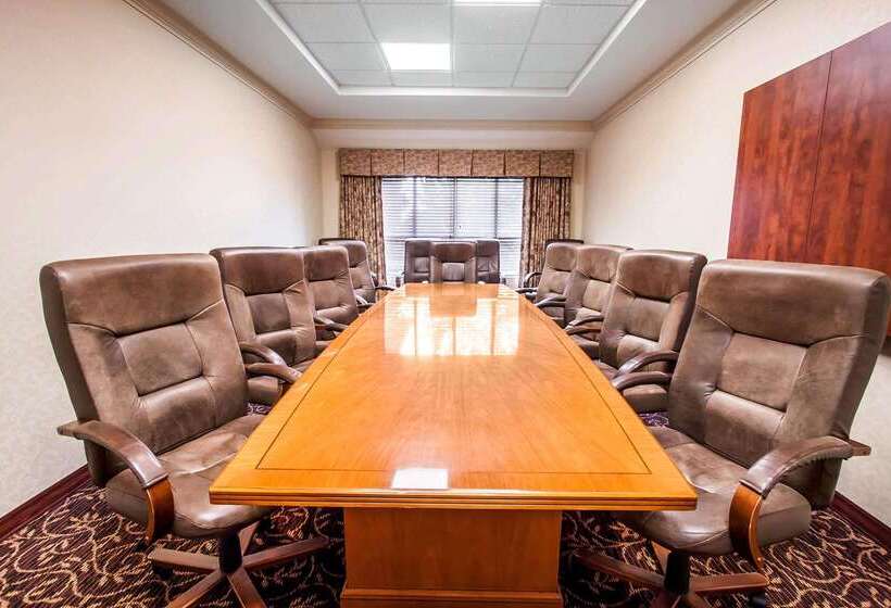 호텔 Comfort Inn & Suites Mcminnville Wine Country