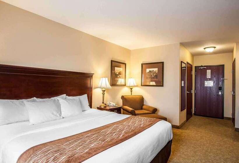 酒店 Comfort Inn & Suites Mcminnville Wine Country