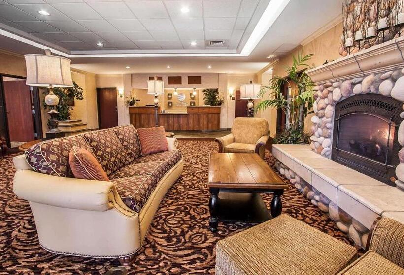 酒店 Comfort Inn & Suites Mcminnville Wine Country