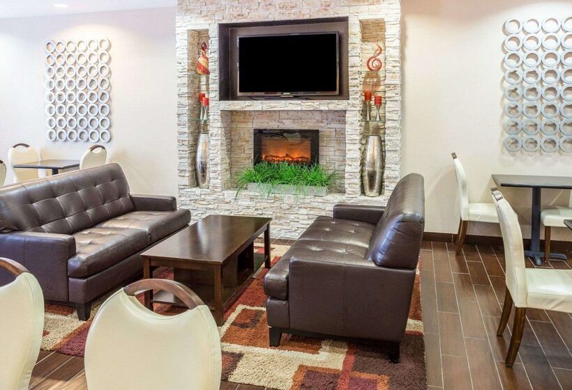 فندق Comfort Suites Mandeville  Covington