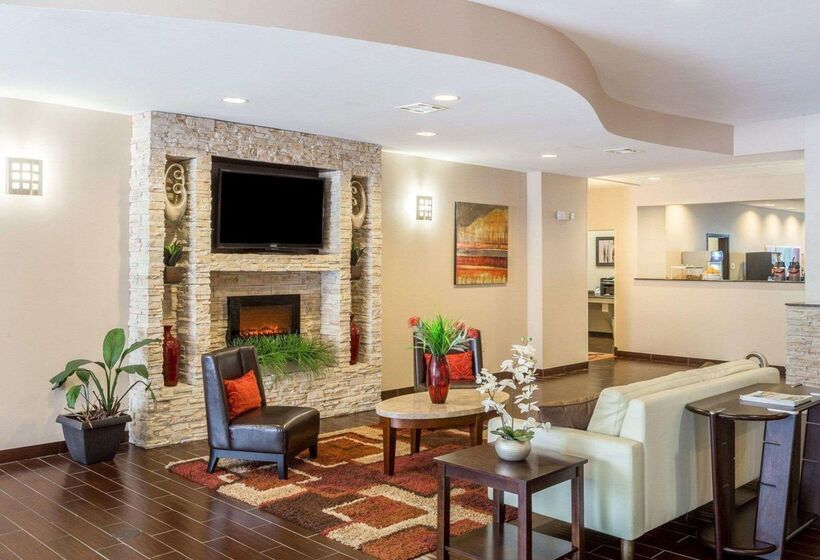 فندق Comfort Suites Mandeville  Covington