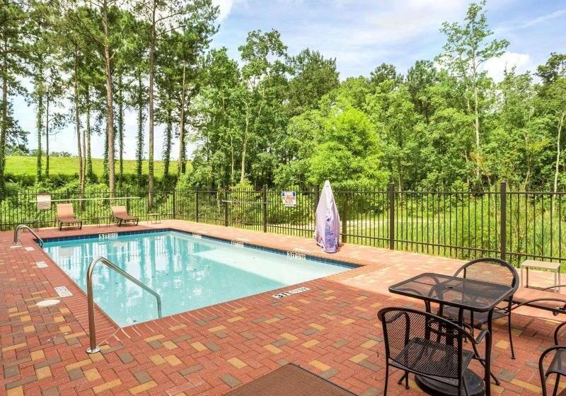 فندق Comfort Suites Mandeville  Covington