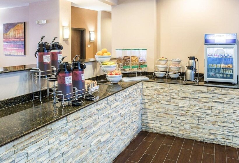 فندق Comfort Suites Mandeville  Covington