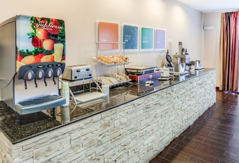 فندق Comfort Suites Mandeville  Covington